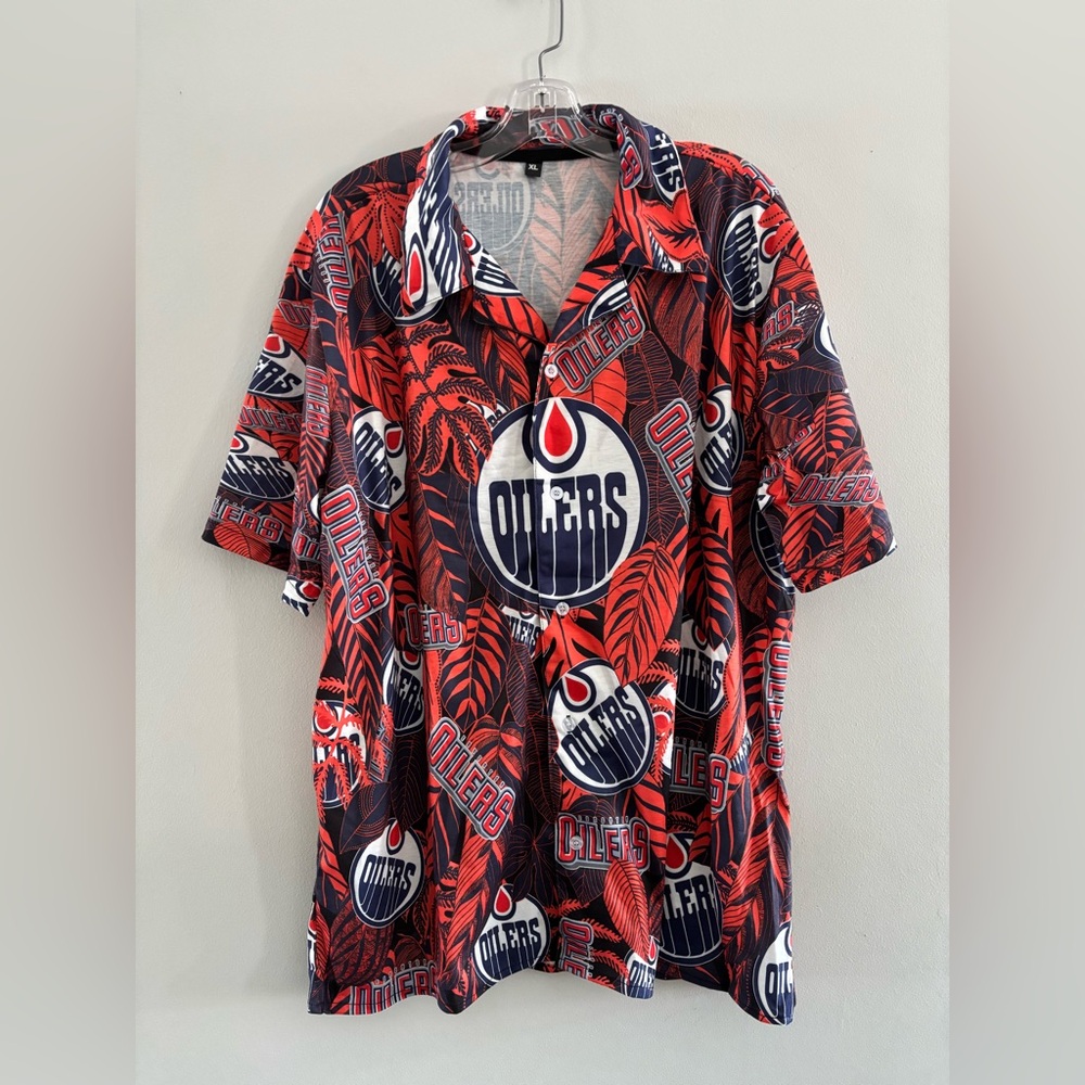 Edmonton Oilers Men's Button Down Short Sleeve Shirt Hockey NHL Graphic Fan XL